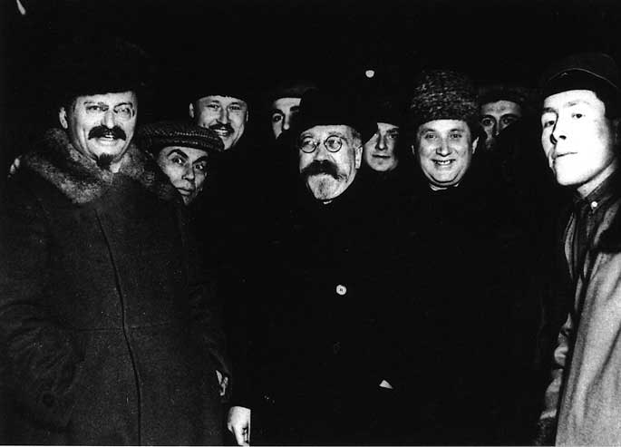 Trotsky, Kamenev and Zinoviev with United Oppositionists